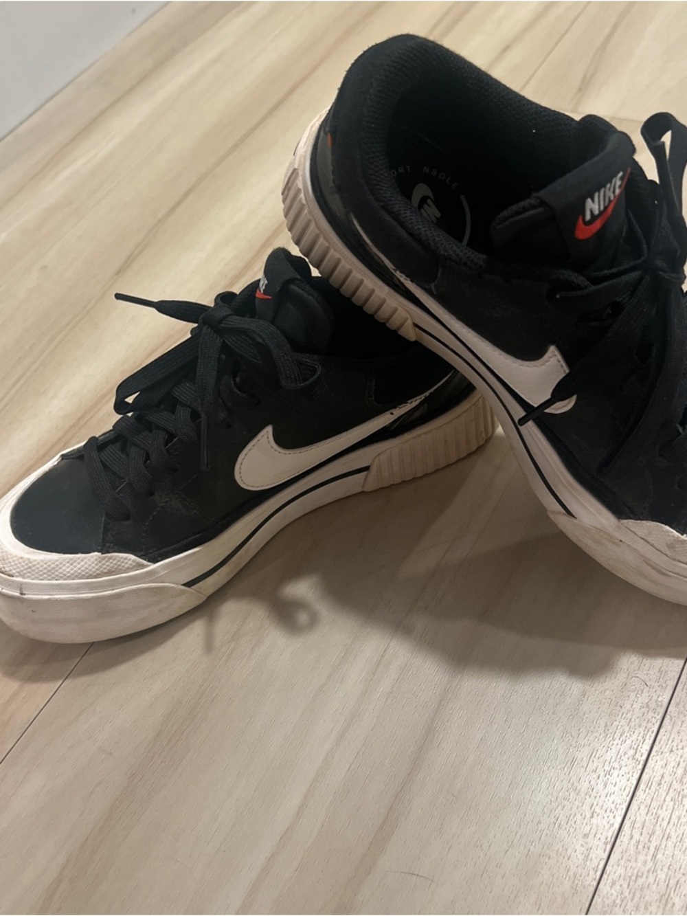 Nike Black and White Low-Top Skate Sneakers - Picture 3 of 5